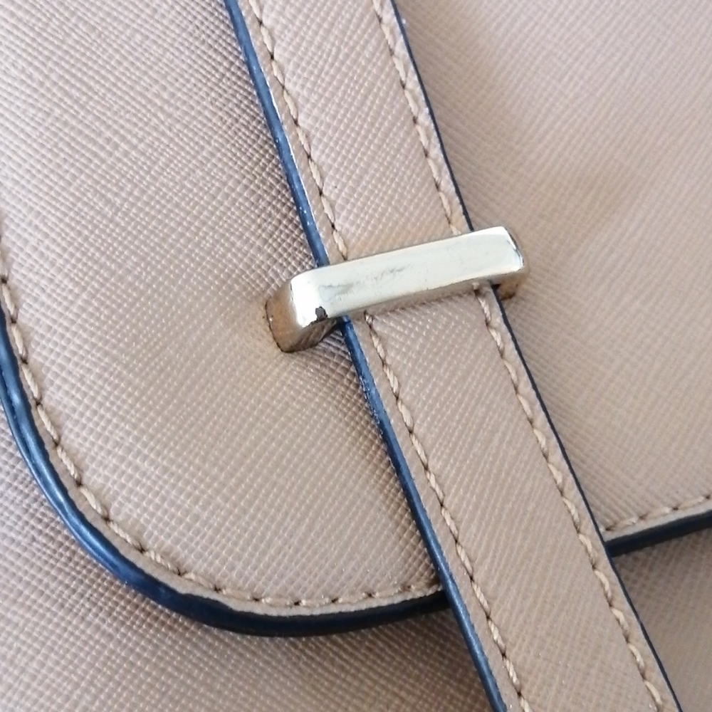 🌿Vegan Leather Mini Backpack - Picture 4 of 4